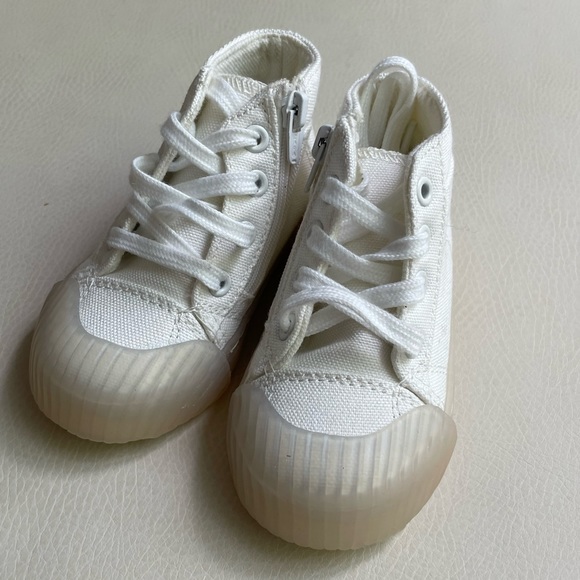 Zara Baby HighTop Sneakers Size 20/ US 4 - Picture 1 of 11